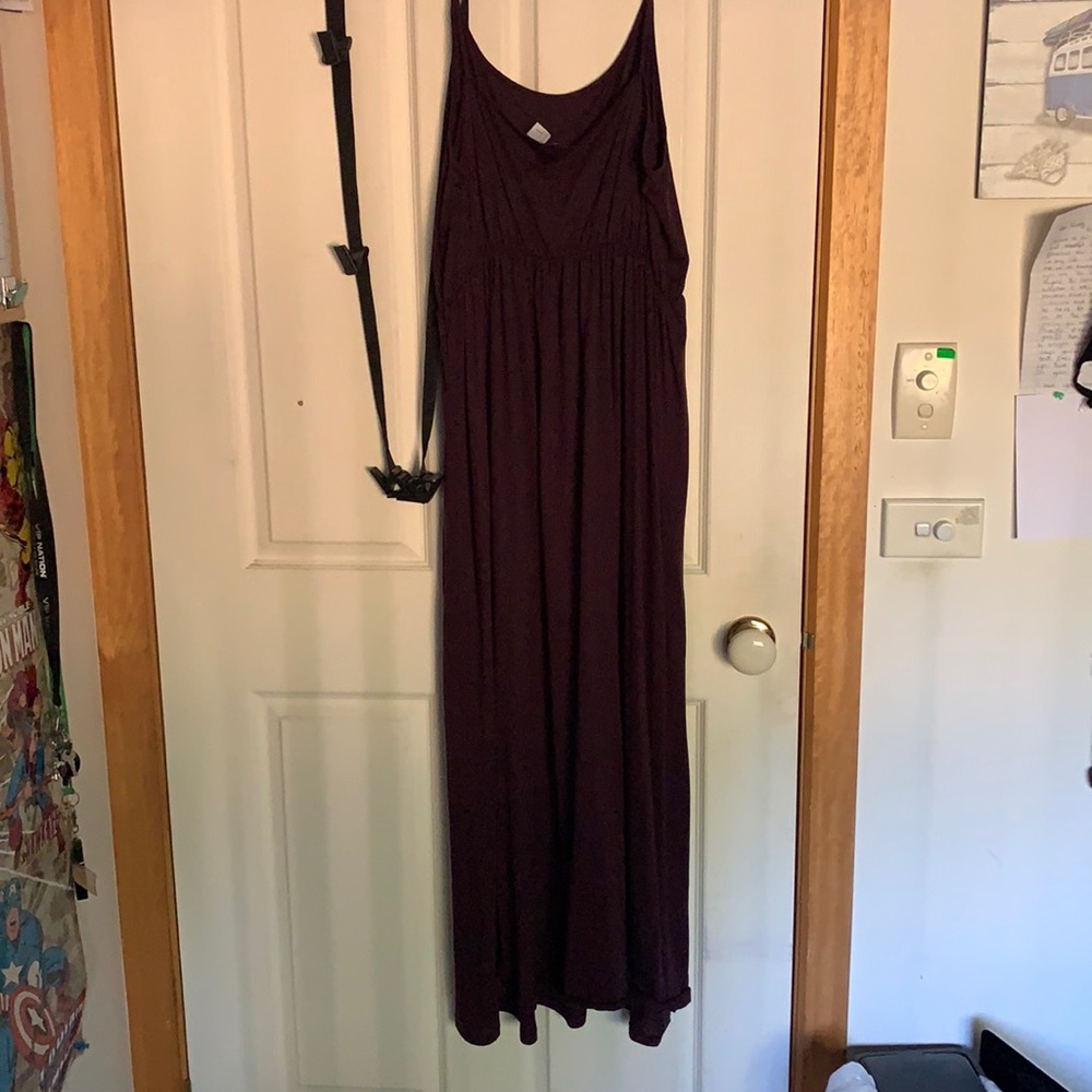 Maxi Plum Purple Spaghetti straps SIZE L - Picture 3 of 5
